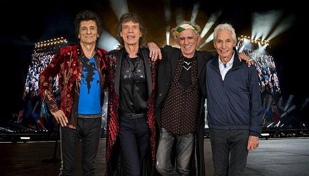 Cumartesi’yi pazara bağlayan gece TSİ 03.00’ten itibaren Rolling Stones ve diğer müzik yıldızları sahne alacak.
