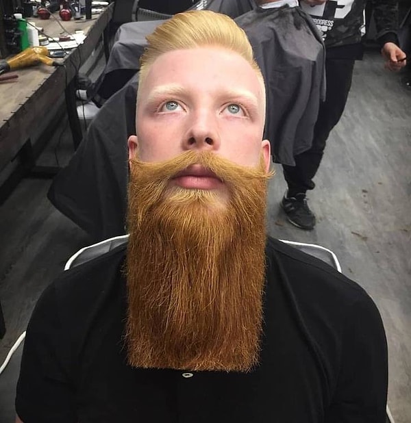 16. «Закрой бороду = 12-летний школьник, закрой глаза = 38-летний дровосек»