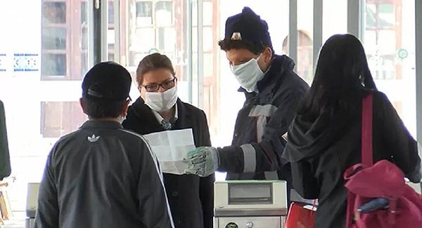 Adalar için kısıtlama başladı, belgesi olmayan vapura binemedi