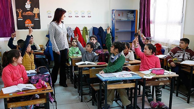 "Öğrenciler sınıfı sorumlu olarak geçecek"