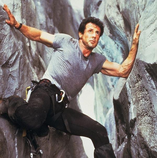 3. Sylvester Stallone - Yükseklik korkusu ('Cliffhanger')