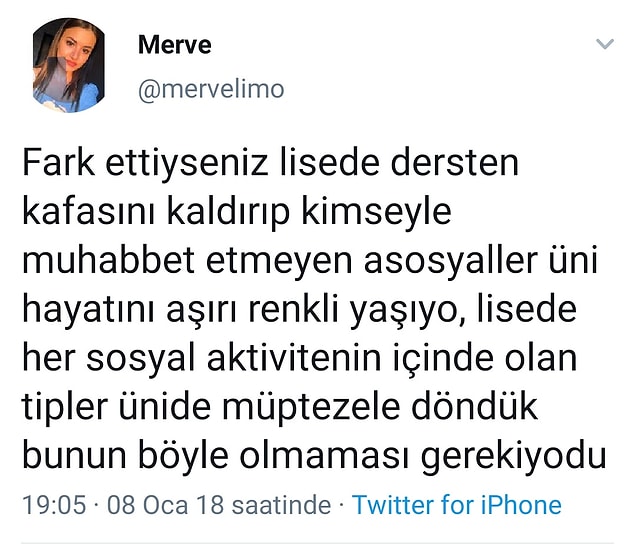 2. Twitter'daki '@nerdeoeskilise' hesabı da her Türk gencinin yaşadığı bu dönemleri hatırlatarak nostalji rüzgarlarına kaptırıp götürdü bizi! 😂