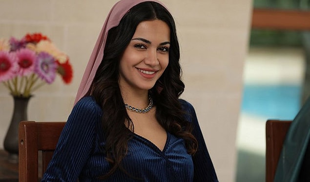 İlk dizisi "Yeni Gelin" oldu.