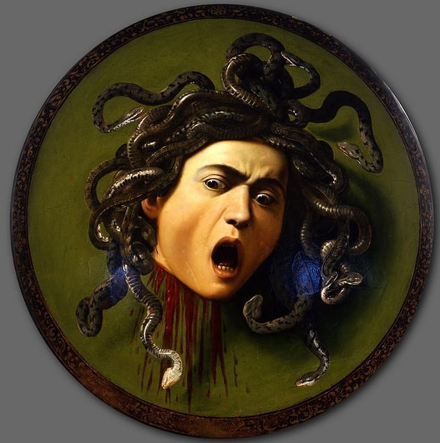 8. Yılan Saçlı Medusa