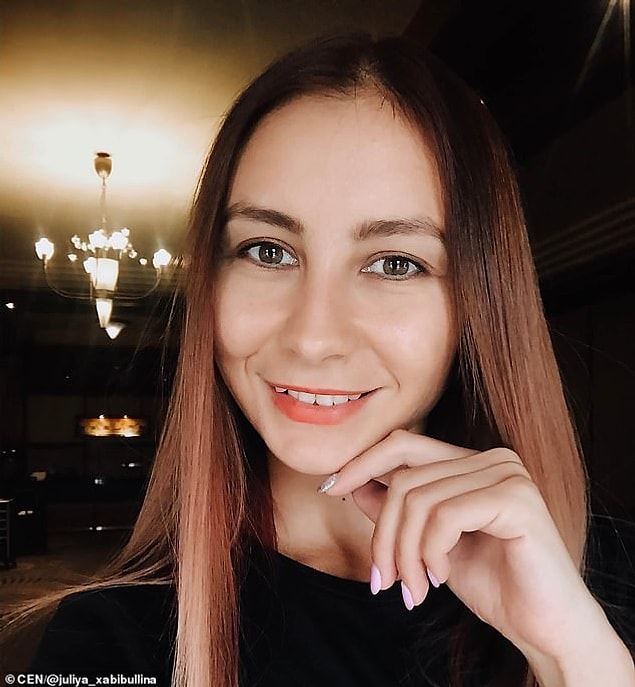 34 yaşındaki Julia Khabibulina, aslında Rusya'nın Bashkortostan şehrinde yaşıyordu ama fotoğrafçılık kariyerine katkısı olacağını düşündüğü için Dubai'ye taşındı.