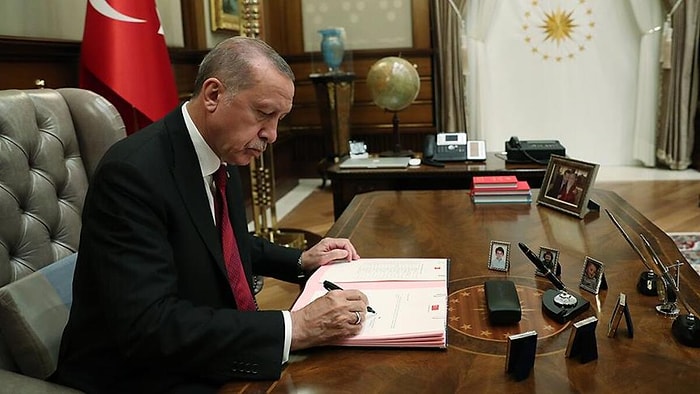 Erdoğan'ın İmzasıyla Resmi Gazete'de Yayımlandı: Yedi Bakanlık İçin Onlarca Atama Kararı