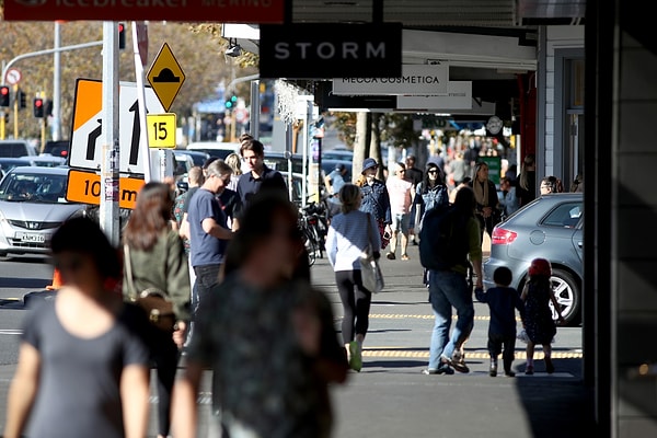 В Новой Зеландии кафе и рестораны открылись после долгого карантина