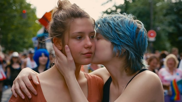 17. Mavi En Sıcak Renktir (Blue is the Warmest Color) - 2013