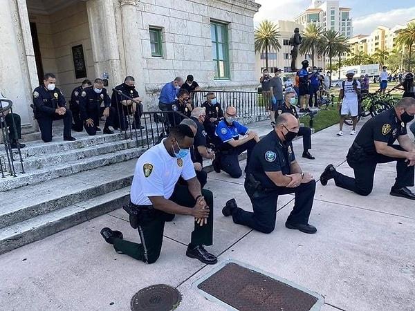 Protestolar ciddi boyutlara ulaşırken, Miami polisi tüm dünyada viral olan bir hareket ile gündeme oturdu.