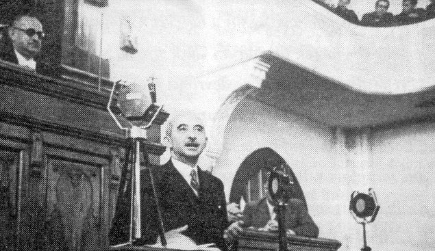 1930 senesi Türkiye için oldukça hareketlidir. 'Türk Parasının Kıymetini Koruma Kanunu' çıkartılmış, Serbest Cumhuriyet Partisi kurulmuştur.