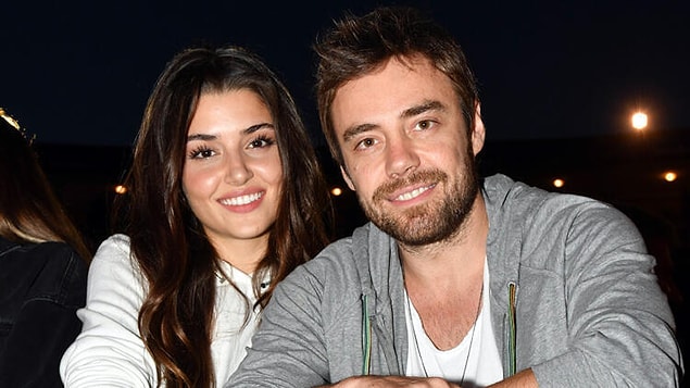 12. Hande Erçel ve Murat Dalkılıç ilişkisi sevenleri tarafından evlilik haberi beklerken bitmişti. Ancak bir süre sonra yeniden bir araya geldiler ve bu kez evlilik kararı aldılar.