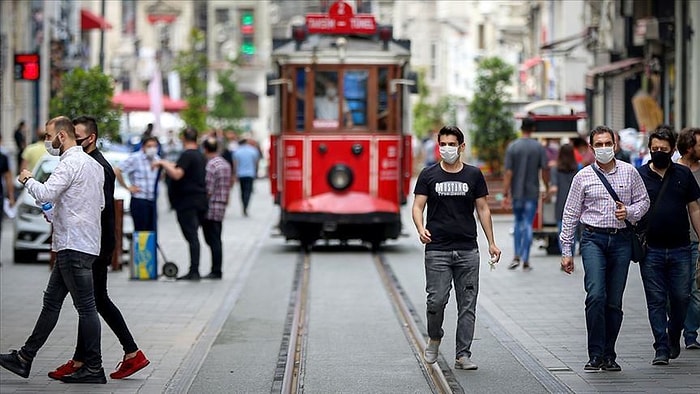 Sağlık Bakanı Koca Son Verileri Paylaştı: 'Yeni Vaka Sayıları Tedbirlerin Azaldığını Gösteriyor'