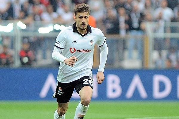 Beşiktaş'ta Dorukhan Toköz, 8 ay sonra tekrar kadrodaki yerini aldı. Ancak maçta forma giymedi.