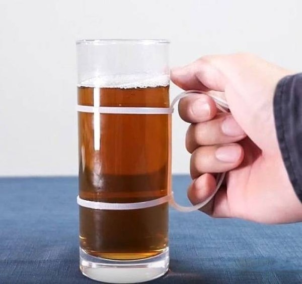 3. Как и пивка из настоящей пивной кружки, а не из стакана!