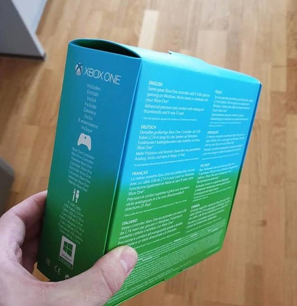 4. Коробка от джойстика, которая простояла на солнце 4 года