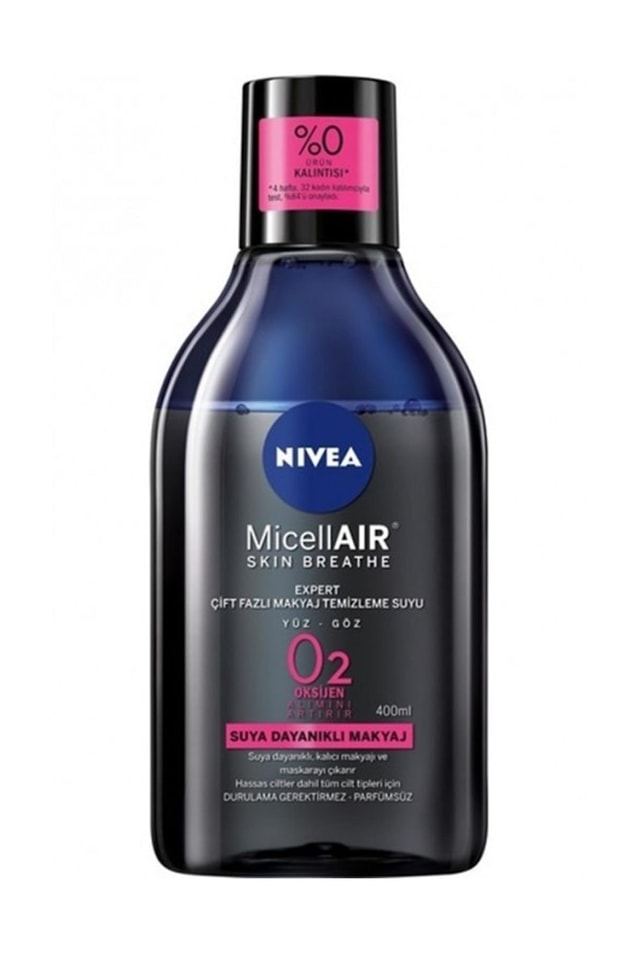 4. Suya dayanıklı ürünleri çıkarmak da dert normalde ama NIVEA'nın bu temizleyicisi makyajınızı anında yok edecek.