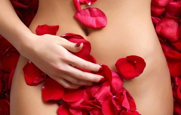 6. "Мои лобковые волосы начали расти прямыми, а не кудрявыми."