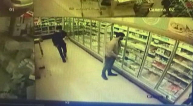 Marketlerde un, sucuk, kahve, tereyağı, bal ve peynir gibi ürünlerde hırsızlık oranı çok fazla.