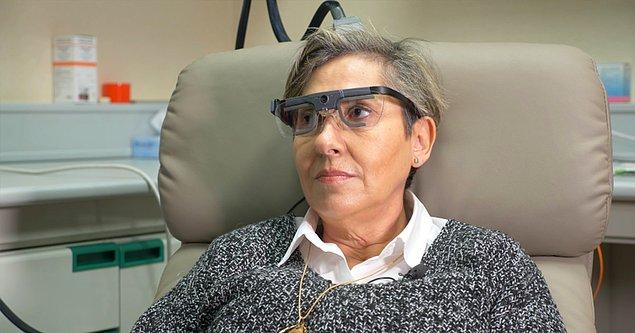 14. Miguel Hernandez Üniversitesi'nde Eduardo Fernandez, görme engelli birey için beyne bağlanan yeni bir implant geliştirdi.