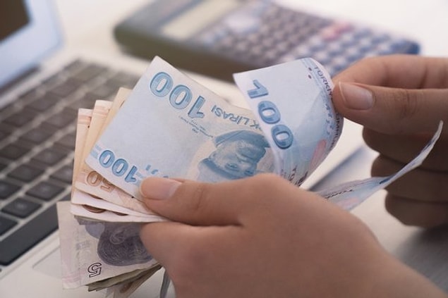 Yani 65 yaş aylığı, engelli aylığı ve evde bakım parası alan kişilerin ellerine geçen rakamlarda biraz da olsa artış olacak.