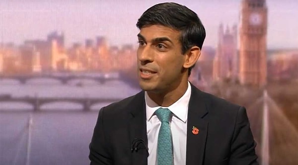 Канцлер казначейства Великобритании Риши Сунак объявил о своем инвестиционном плане в размере 30 миллиардов фунтов стерлингов для оживления экономики после вспышки коронавируса.