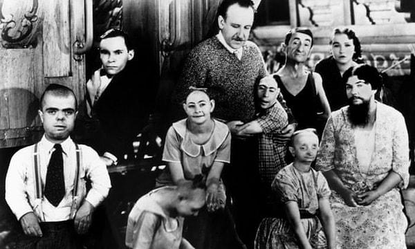 99. Freaks - Ucubeler (1932)
