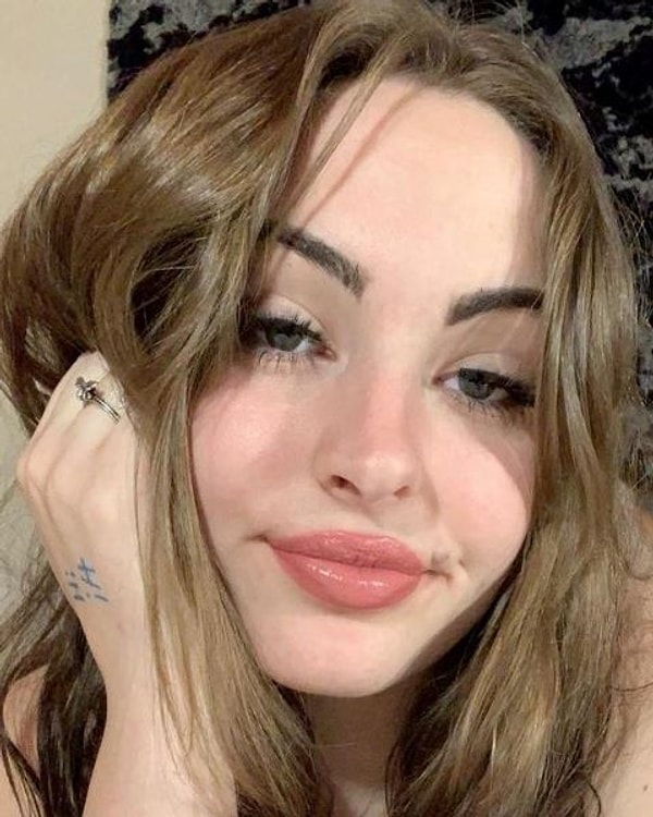 Дженна Филлипс, которая всегда чувствовала себя собакой, бросила свою работу в оптике и начала жить жизнью, о которой она мечтала.