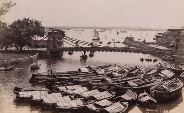 6. Мост Кавенаг / Река Сингапур