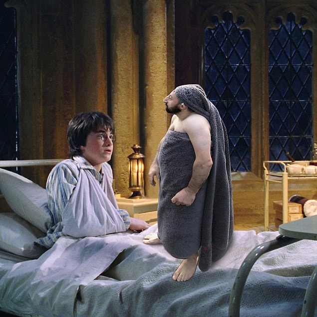 6. Efendisi Dobby'e bir hamsi verdi.