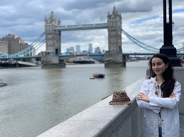 4. Av. İbrahim Enis Özkan ve Av. Tutku Topaloğlu - Londra