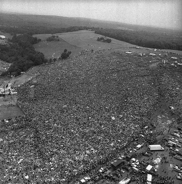 10. Woodstock Festivali için bir araya gelen devasa kalabalık, 1969