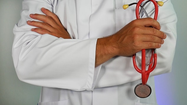 5. Acınız dinmiyorsa veya durumun daha kötüye gittiğini düşünüyorsanız mutlaka bir doktora danışın.