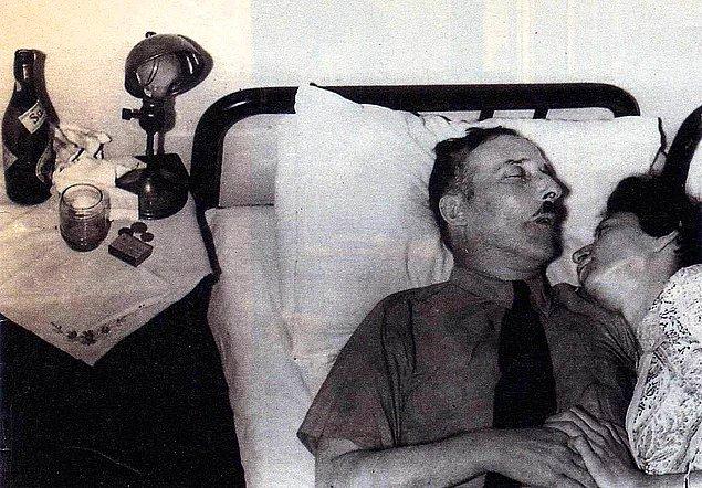 4. Stefan Zweig ve eşi Lotte, Nazilerden kaçıp intihar ettiklerinde.