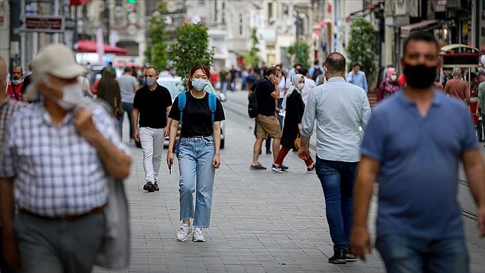 Koronavirüs Vaka Sayısı Yeniden Binin Üzerinde: 'Yeni Hasta Sayısındaki Yükselme Ciddi'