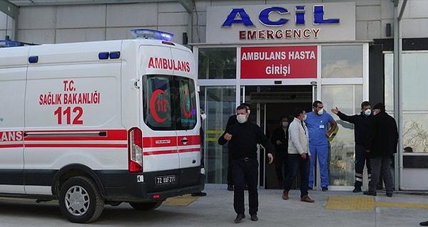 112 Acil Servis ekipleri, 4 kişiyi karantinaya alınmak üzere Demirköy Devlet Hastanesine götürdü.