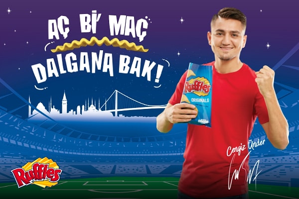 Şampiyonlar Ligi heyecanı kaldığı yerden devam ediyor, futbolseverler bu keyfi Ruffles’la birlikte evlerinde yaşıyor!