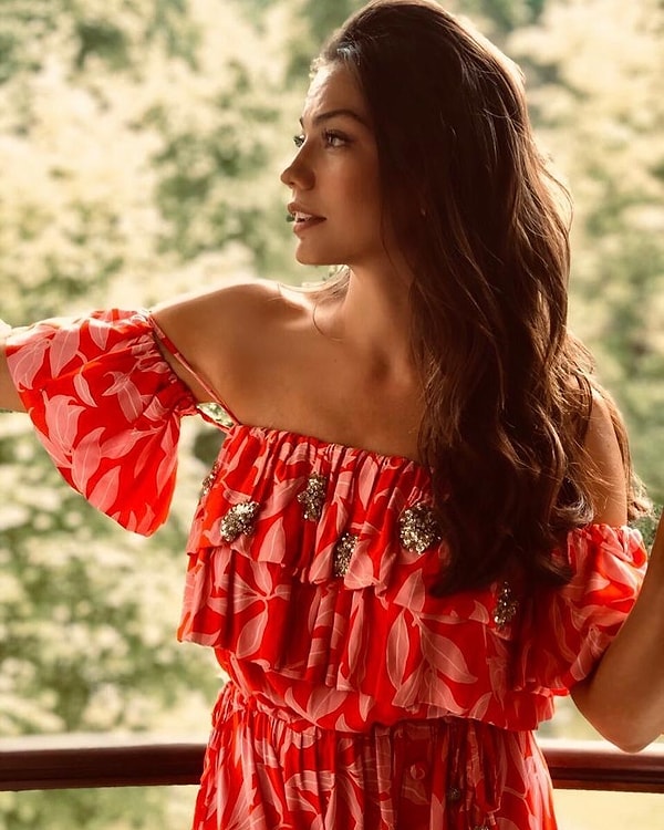 3. Демет Оздемир (10,3 млн подписчиков)