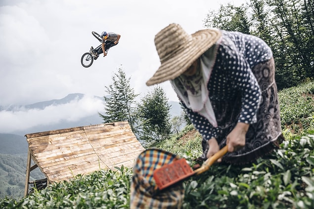 Rize'de çay tarlalarında Red Bull sporcusu Sergio Layos ile bir BMX macerası