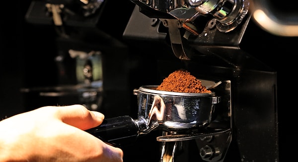 8. Coffee Sumatra, 3'üncü nesil kahveleri de göz ardı etmemiş. 3'üncü nesil teknikleriyle demlenen  kahveleri mutlaka denemenizi tavsiye ediyoruz.