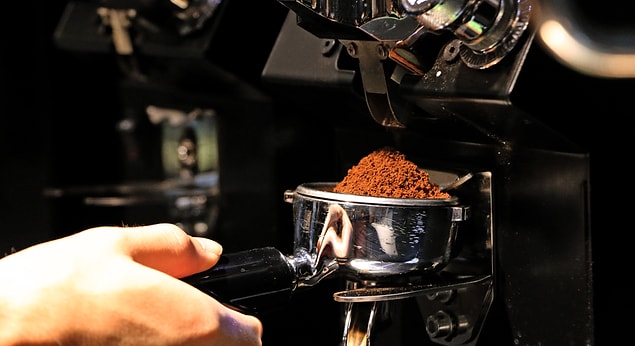 8. Coffee Sumatra, 3'üncü nesil kahveleri de göz ardı etmemiş. 3'üncü nesil teknikleriyle demlenen kahveleri mutlaka denemenizi tavsiye ediyoruz.