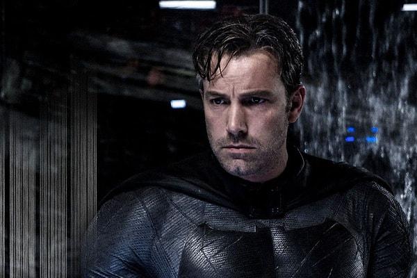 13. Ben Affleck, The Flash filminde Batman’i yeniden canlandıracak.