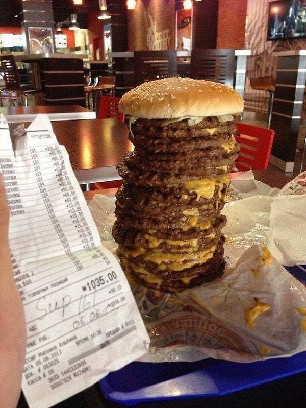 22. И как прикажете это есть?!