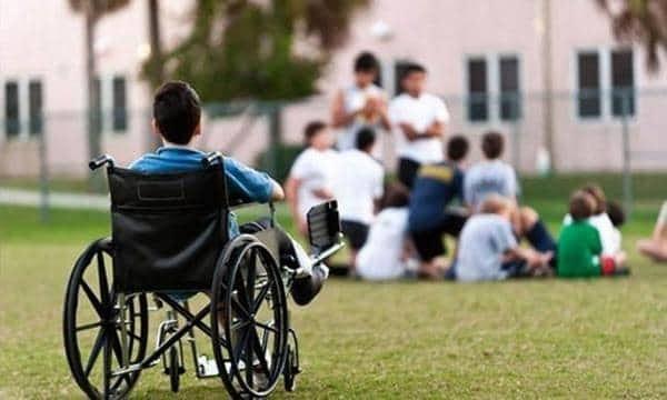 Yoksa engelli öğrenciler sadece özel okullara mı gidiyor?