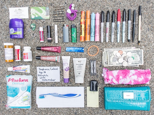 5. Стефани Коллард, 26 лет. Библиофил, жена, домохозяйка.