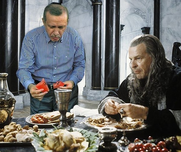 12. Bu Denethor’a bırakın Gondor’u emanet etmeyi, iki koyun verin onu bile güdemez.