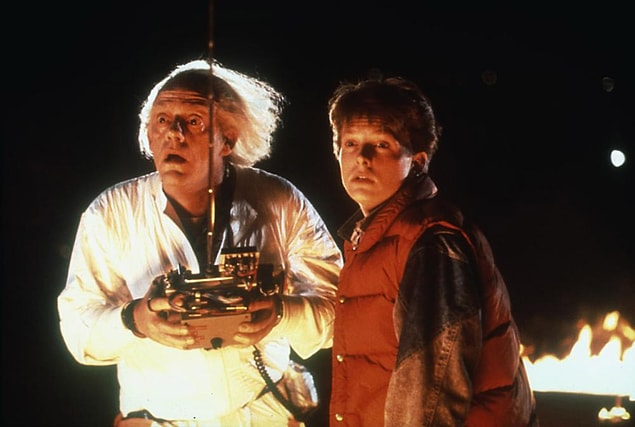 3. Geleceğe Dönüş (Back to The Future)