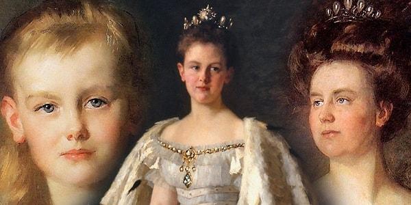 1890'da 10 yaşında çıktığı tahtta 1. ve 2. Dünya Savaşlarını gören Wilhelmina 1948'de kendi isteğiyle tahttan çekilene kadar 58 yıl Hollanda Kraliçesi unvanını taşıdı.