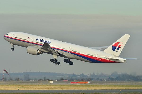 1. MH370 sefer sayılı kayıp Malezya uçağı