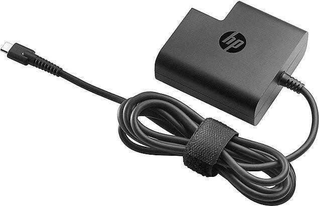 7. İndirimli fiyattan USB-C-güç adaptörünü kapmaya ne dersiniz?