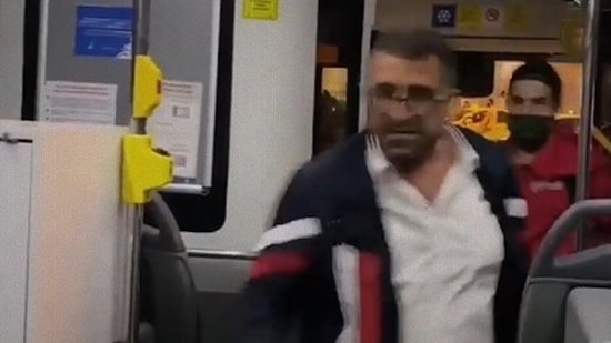 İstanbul'da Kadın Yolcuya Saldıran Otobüs Şoförünün Lisansı Askıya Alındı: 'Alkollü Yolcu Taşımıyorum'